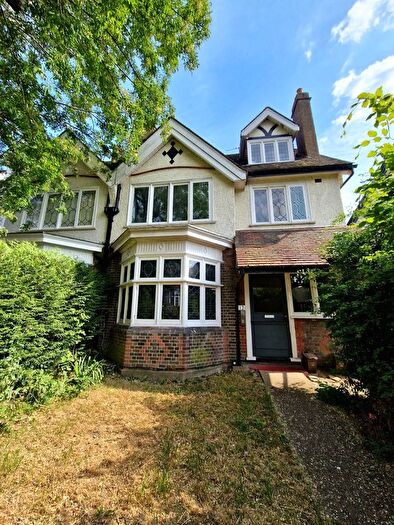 Studio For Sale In Rodway Road, London, SW15