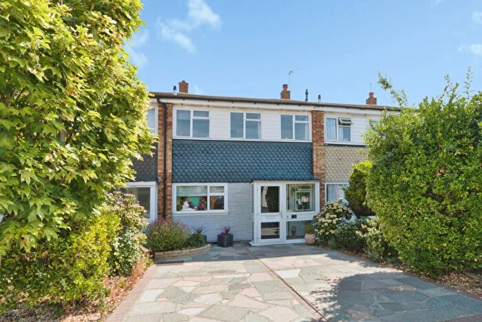 3 Bedroom Terraced House For Sale In Dorothy Evans Close, Bexleyheath, DA7