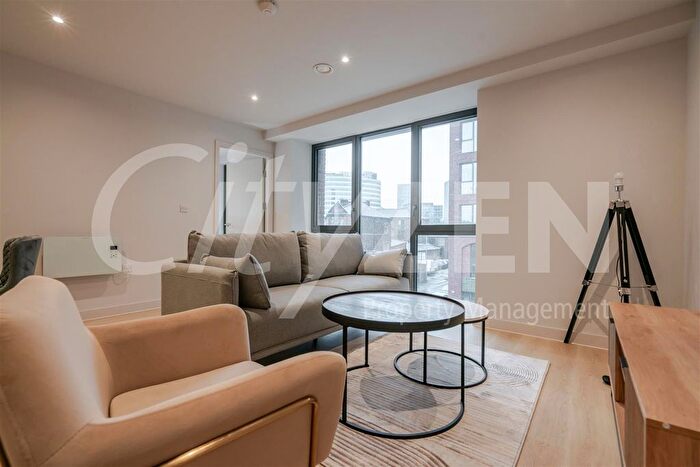 2 Bedroom Flat To Rent In Waterhouse Gardens, Dutton Street, Manchester, M3