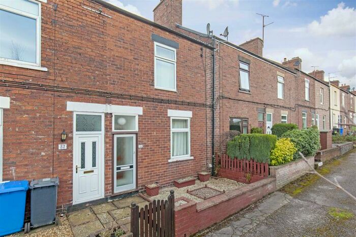 2 Bedroom Terraced House To Rent In Reservoir Terrace, Chesterfield, S40
