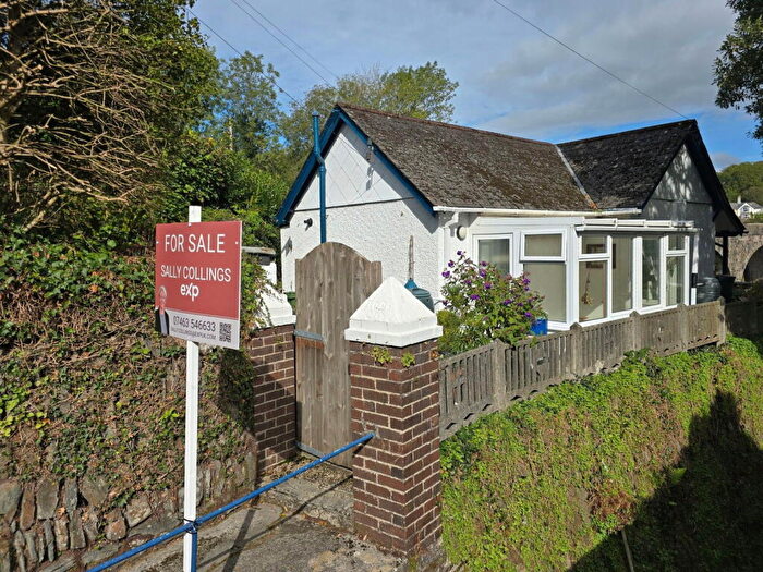 2 Bedroom Detached Bungalow For Sale In Madge Lane, Tavistock, PL19