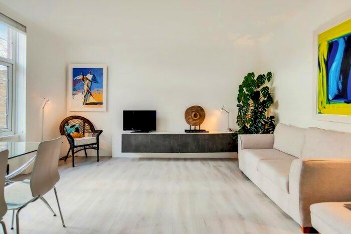 Studio To Rent In Chelsea Manor Street, London, SW3