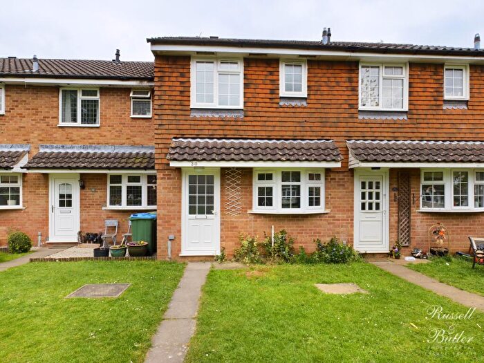 2 Bedroom Terraced House To Rent In Mare Leys, Buckingham, MK18