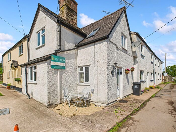 1 Bedroom Cottage For Sale In Cinderhill Way, Ruardean, GL17