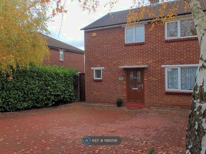 3 Bedroom Semi-Detached House To Rent In Maylands Drive, Sidcup, DA14