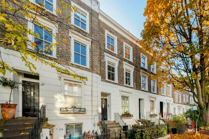 1 Bedroom Flat To Rent In Offord Road, Islington, N1