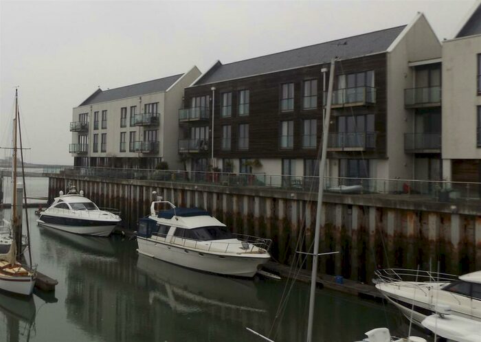 1 Bedroom Flat To Rent In Waterside Marina, Brightlingsea, Colchester, CO7