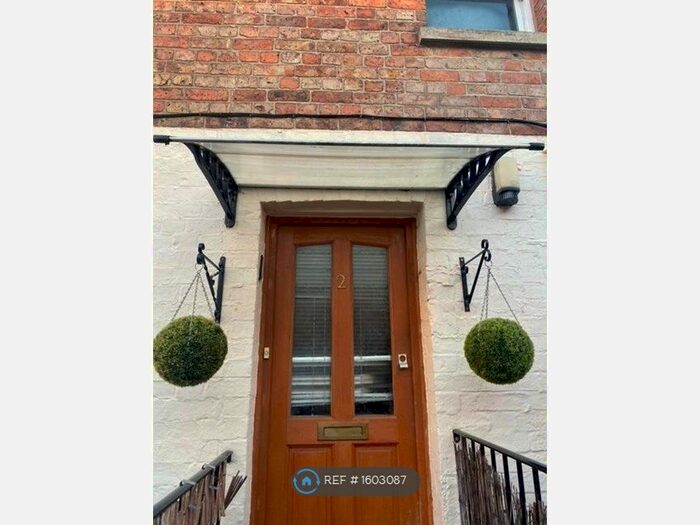 1 Bedroom Flat To Rent In St. James Street, Cheltenham, GL52