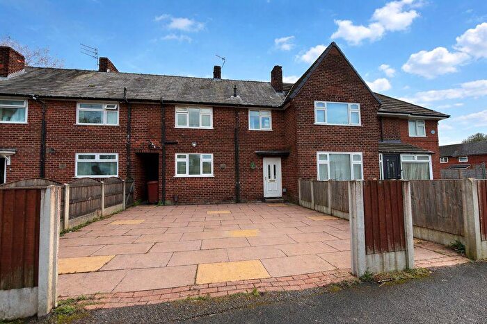 3 Bedroom Terraced House For Sale In Orton Road, Northern Moor, M23