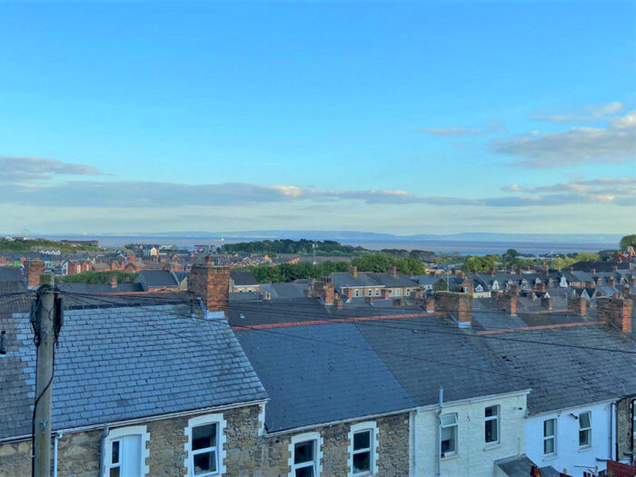 1 Bedroom Apartment To Rent In A Porthkerry Road, CF62