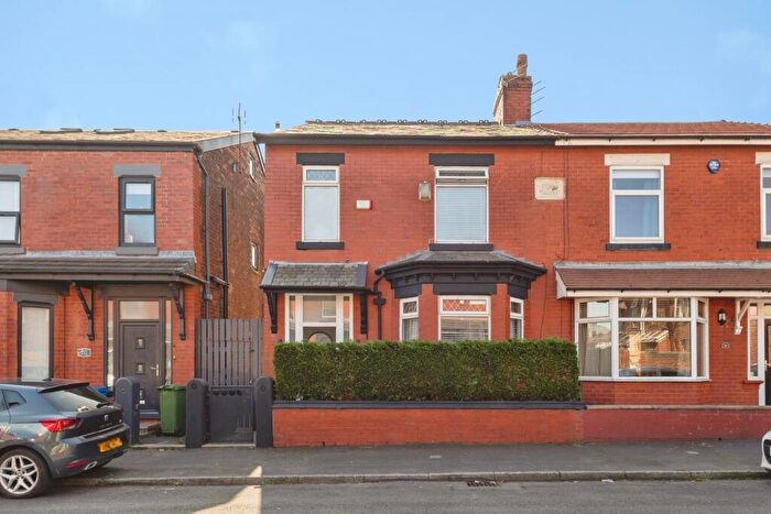 3 Bedroom Semi Detached House For Sale In Palm Street, Droylsden, Manchester, Greater Manchester, M43