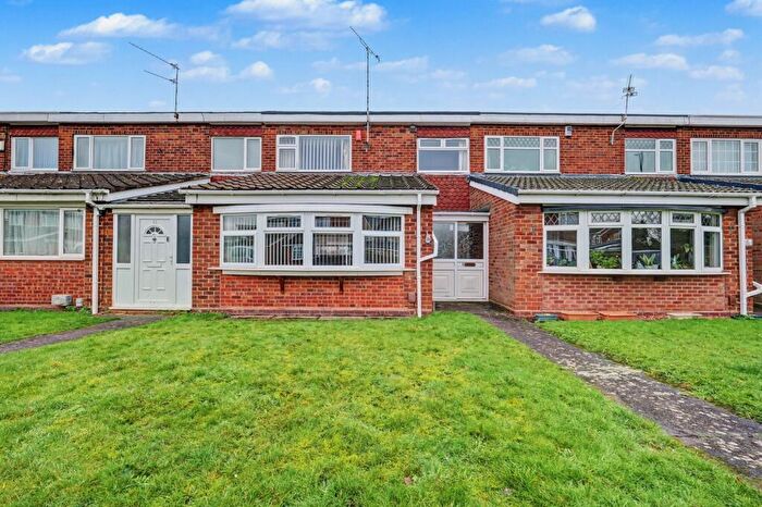 3 Bedroom Terraced House For Sale In Brade Drive, Coventry, CV2