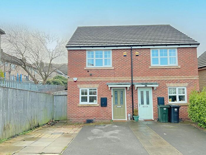 2 Bedroom Semi Detached House For Sale In West Royd Avenue, West Royd, Shipley, BD18
