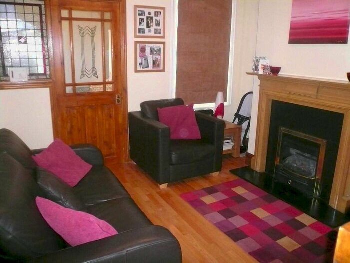 2 Bedroom Terraced House To Rent In Grover Road, Watford WD19