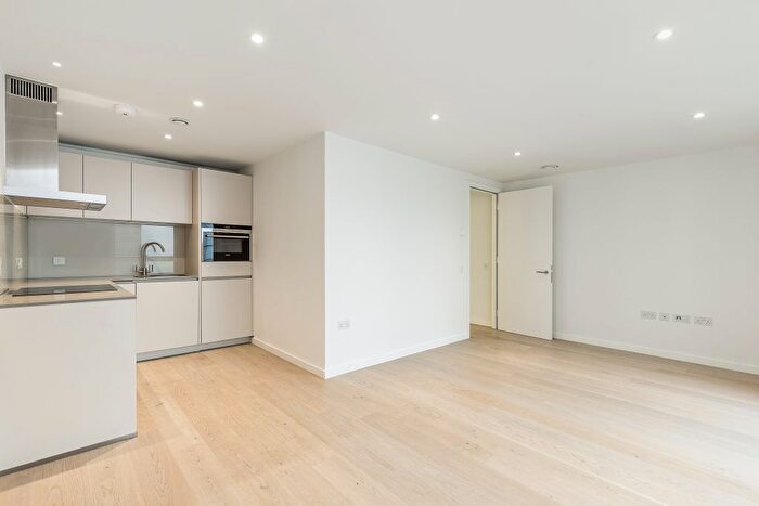 1 Bedroom Flat To Rent In Foubert's Place, Carnaby, W1F