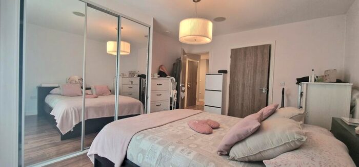 2 Bedroom Apartment To Rent In Loch Crescent, Edgware, HA8