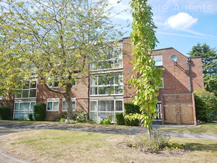 2 Bedroom Apartment To Rent In Hawkesworth Close, Northwood, HA6