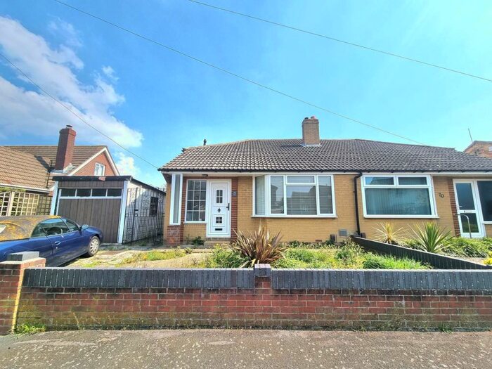 2 Bedroom Bungalow To Rent In Frater Lane, Gosport, PO12