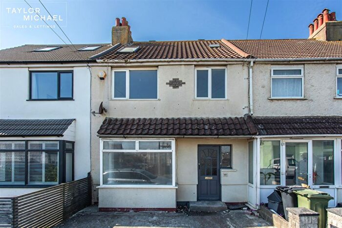 4 Bedroom Terraced House To Rent In Brambledean Road, Portslade, BN41