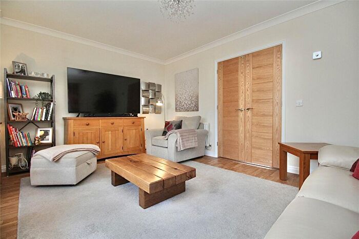 3 Bedroom End Of Terrace House For Sale In Cormorant Drive, Stowmarket, Suffolk, IP14