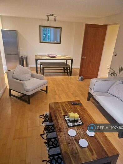2 Bedroom Flat To Rent In Manor Way, Forest Hill, SE23