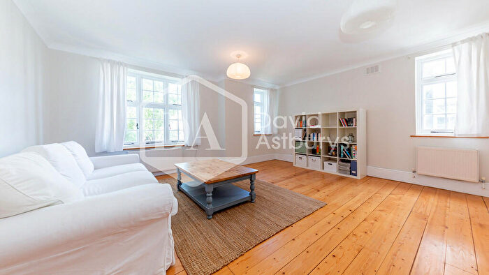 1 Bedroom Apartment To Rent In Oakeshott Avenue, Highgate, London, N6