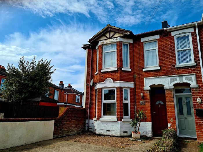 1 Bedroom Flat To Rent In Shirley Park Road - Silver Sub, Southampton, Hampshire, SO16