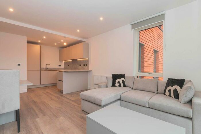 1 Bedroom Flat To Rent In The Barker, Shadwell Street, B4