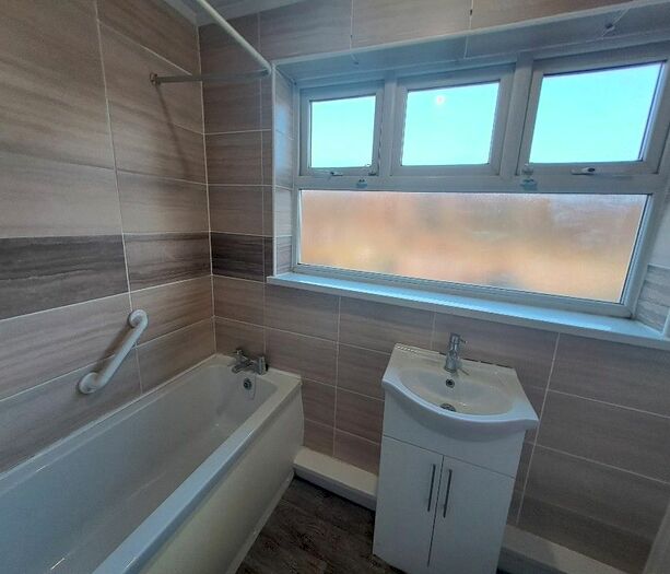 2 Bedroom Terraced House To Rent In West View Road, Hartlepool, TS24