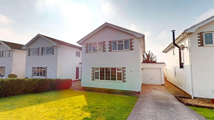 4 Bedroom Link Detached House To Rent In Duffryn Close, Coychurch, Bridgend, CF35