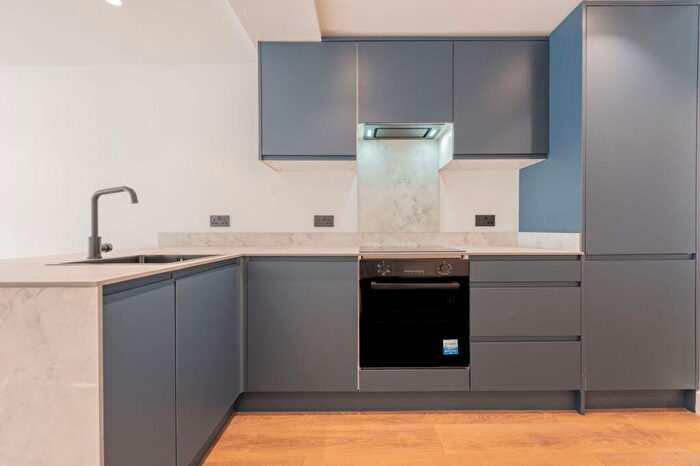 2 Bedroom End Of Terrace House To Rent In Methuen Street, Southampton, SO14
