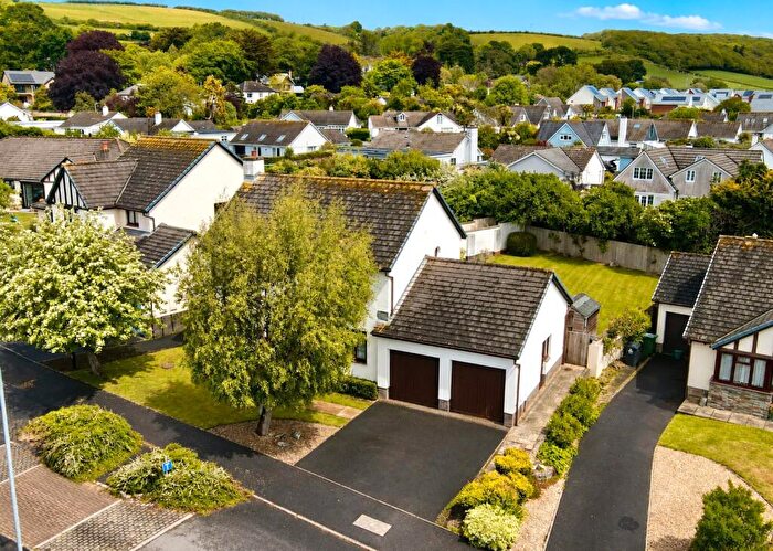4 Bedroom Detached House For Sale In Moor Lea, Braunton, Devon, EX33