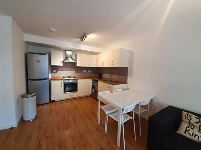 2 Bedroom Flat To Rent In Torriano Mews, Kentish Town, NW5