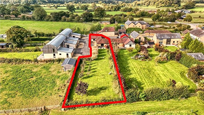 3 Bedroom Bungalow For Sale In Peasmarsh, Ilminster, Somerset, TA19