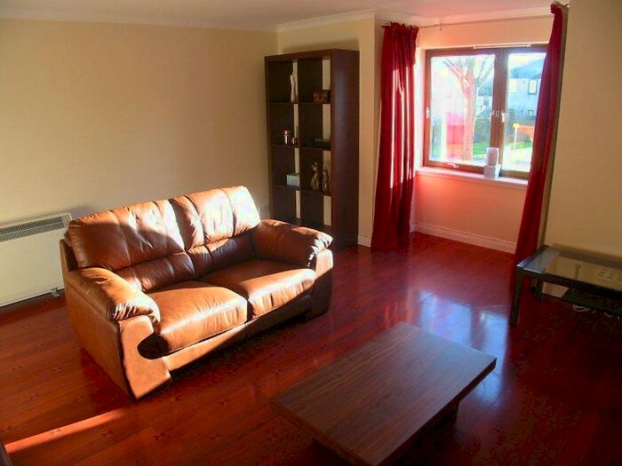 2 Bedroom Flat To Rent In Links View, City Centre, Aberdeen, AB24