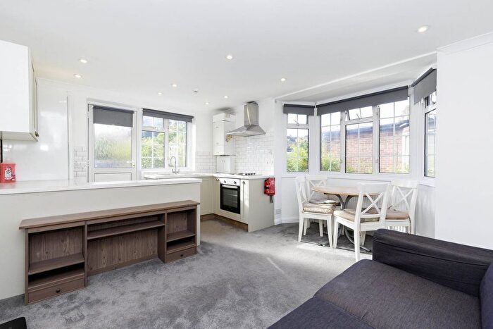 1 Bedroom Flat To Rent In Stanley Gardens, London, NW2