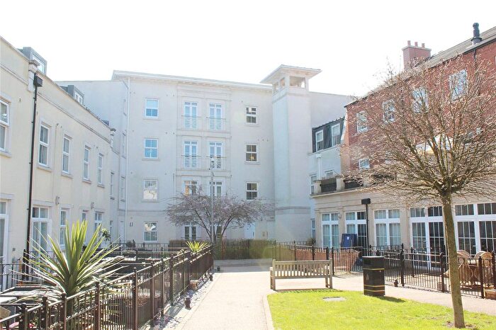 2 Bedroom Flat To Rent In Main Street, Dickens Heath, Shirley, Solihull, B90