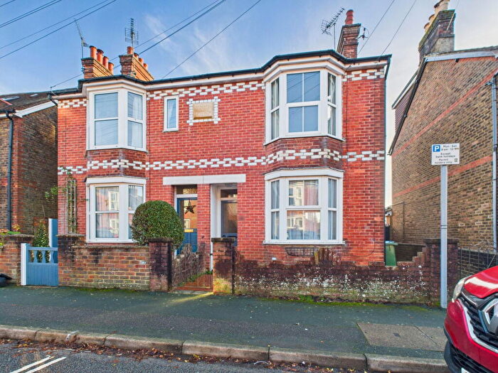 2 Bedroom Semi Detached House For Sale In Clarence Road, Horsham, West Sussex., RH13