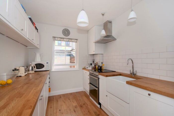 2 Bedroom Terraced House To Rent In Paget Street, Islington, London, EC1V