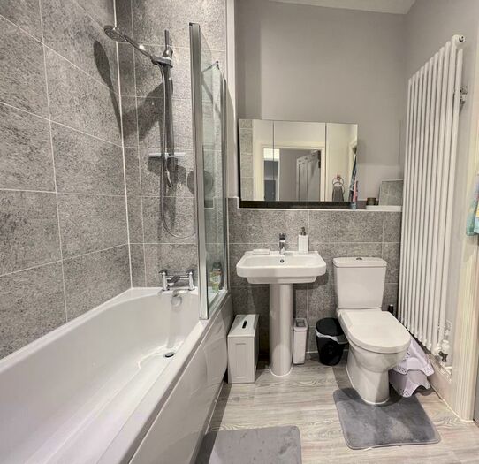 2 Bedroom Apartment To Rent In The Grange, Gwendolyn Drive, Coventry, CV3