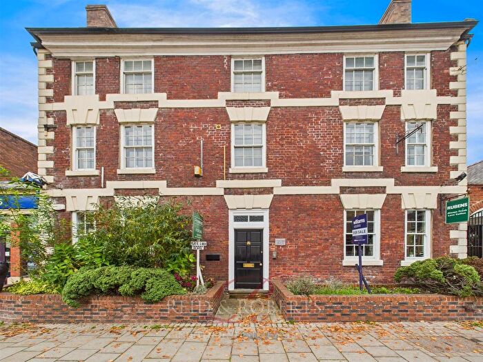 1 Bedroom Flat For Sale In High Street, Mold, CH7