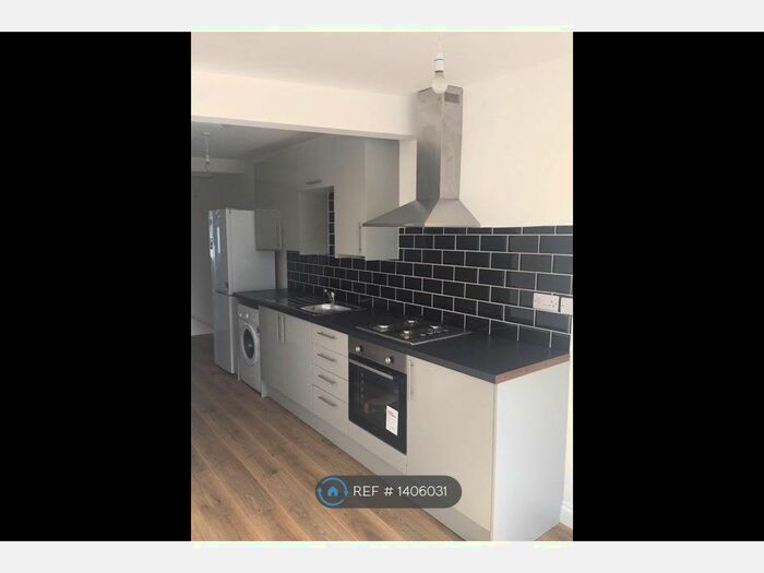 1 Bedroom Flat To Rent In Carlton Parade, Orpington, BR6