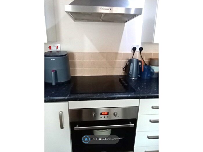 2 Bedroom End Of Terrace House To Rent In Coachmakers Mews, Callington, PL17