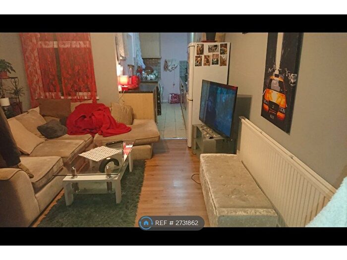 2 Bedroom Terraced House To Rent In Raymond Road, Leicester, LE3