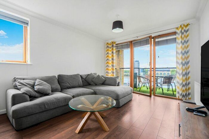2 Bedroom Apartment To Rent In Maritime Quay London, E14