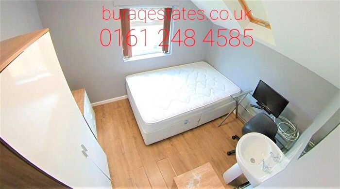 9 Bedroom Semi-Detached House To Rent In Ladybarn Lane, Manchester, M14