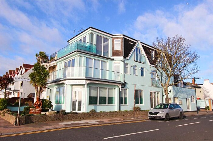 2 Bedroom Penthouse To Rent In Eastern Esplanade, Thorpe Bay, Essex, SS1