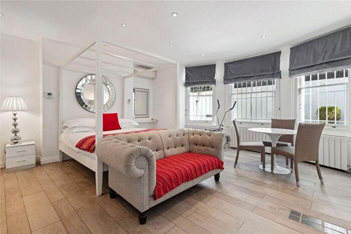 Studio To Rent In Trebovir Road, Earls Court, SW5