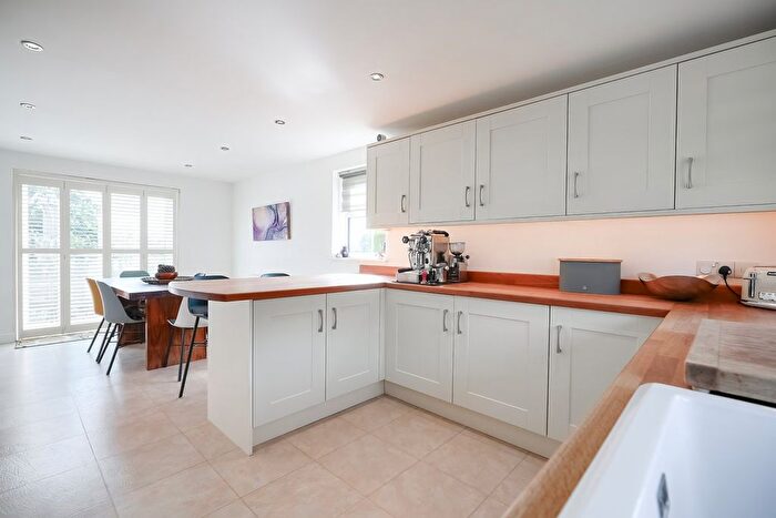 4 Bedroom Detached House For Sale In The Bank, Somersham, Huntingdon, PE28