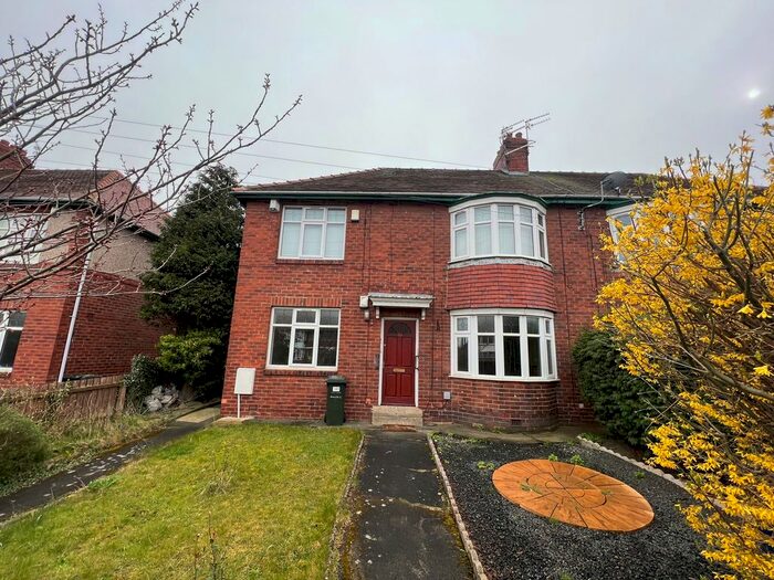 2 Bedroom Flat To Rent In Great North Road, Gosforth, Newcastle Upon Tyne, NE3